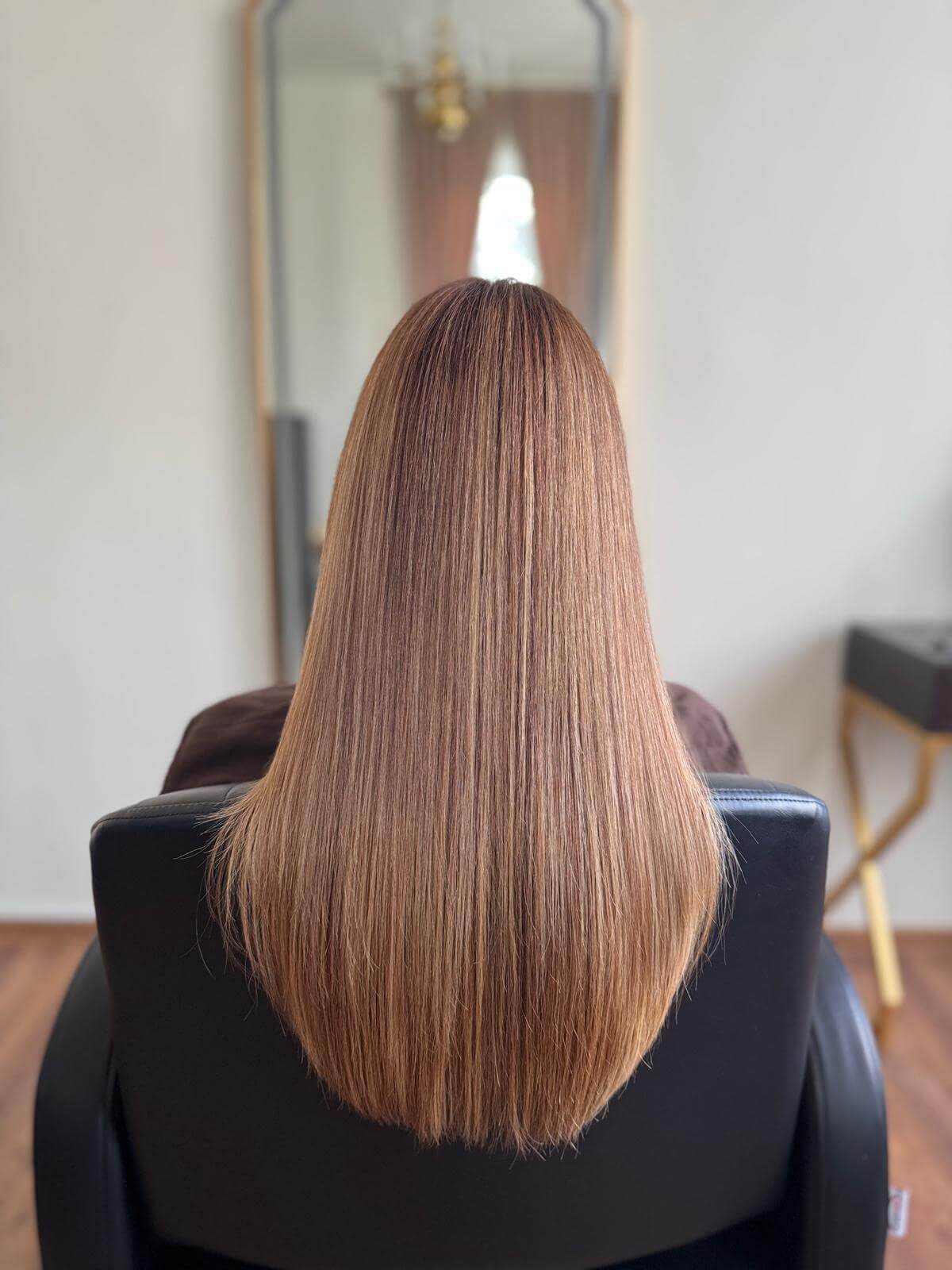 Exemplu de Balayage Mocha Mousse