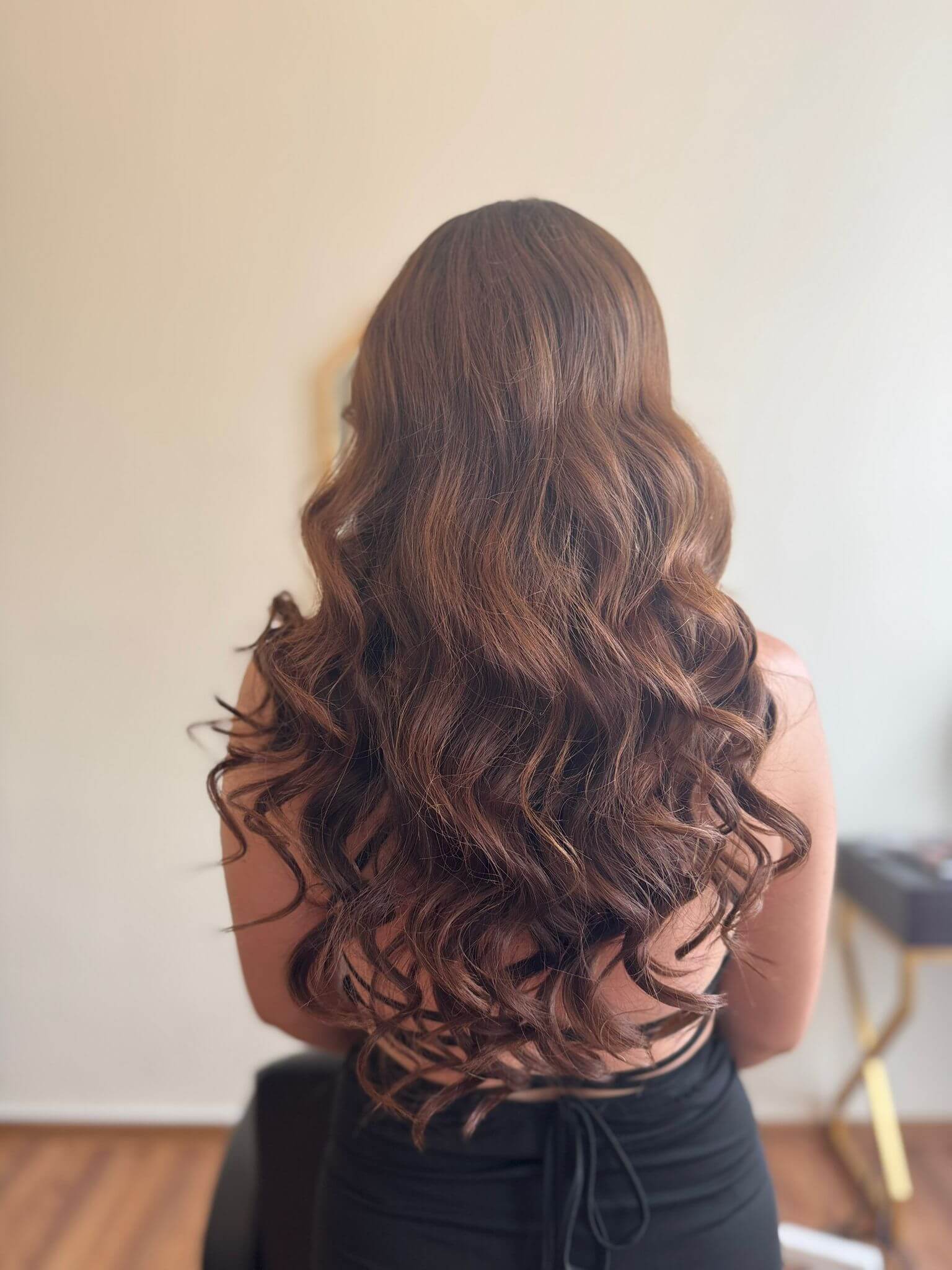 Galerie Vasadi Studio 7 - Stilist la lucru